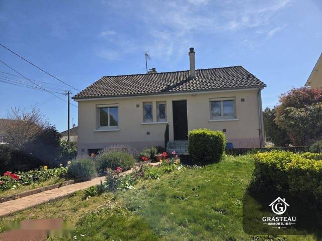 Pavillon La Bazoge 5 pi�ces 79 m2